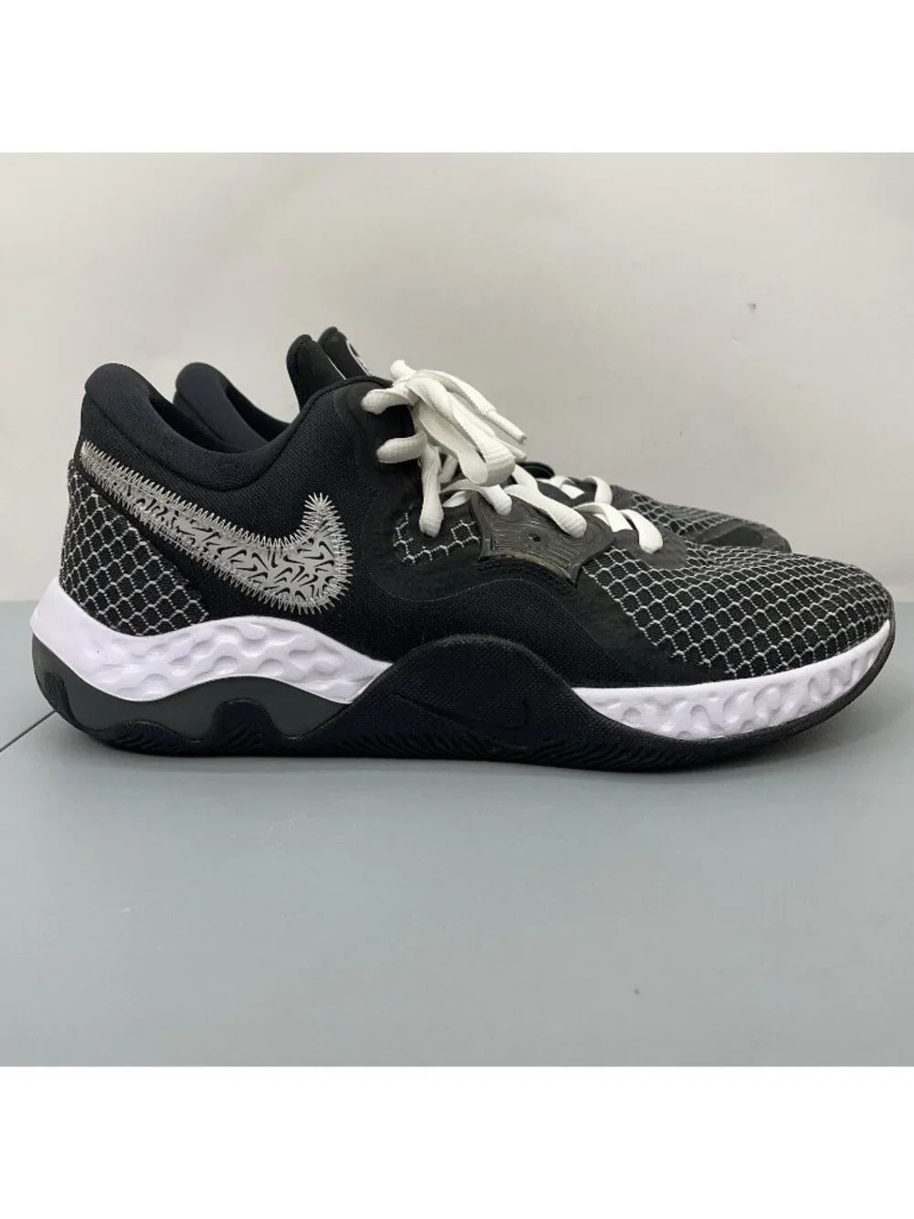 Nike Renew Elevate 2 Basketball Shoes Sneakers Running Athletic Black Mens 11.5